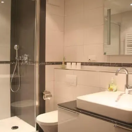 Apartment Fuer 2, Nicht Fuer Monteure *