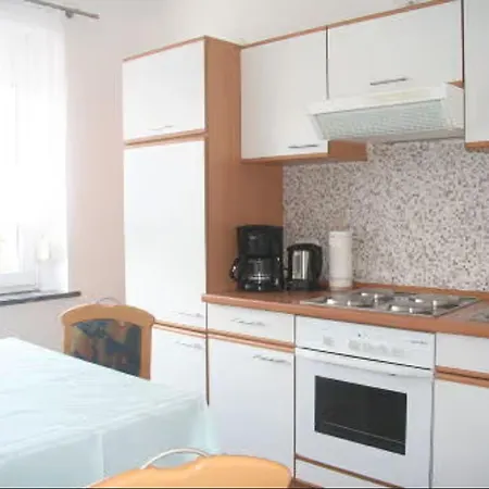Apartment Fuer 2, Nicht Fuer Monteure